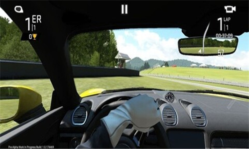 真实赛车4中文版截图1
